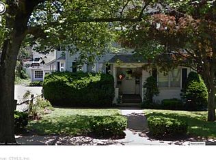 117 S Main St, Branford, CT 06405