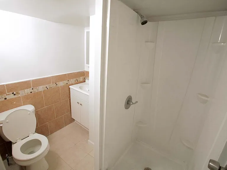 491 Mercer St #1 — Photo 9