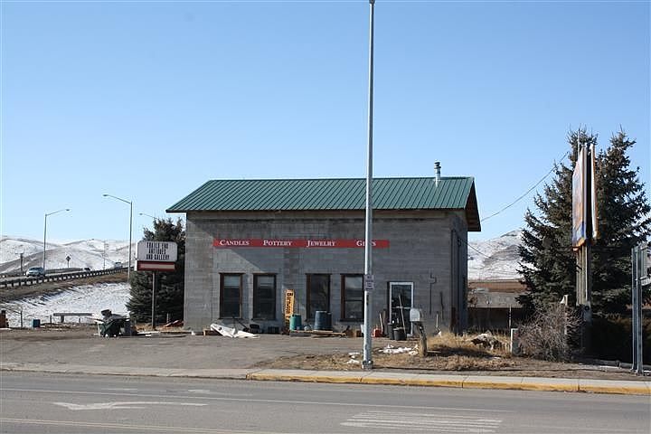 1st image of 705 N Montana St