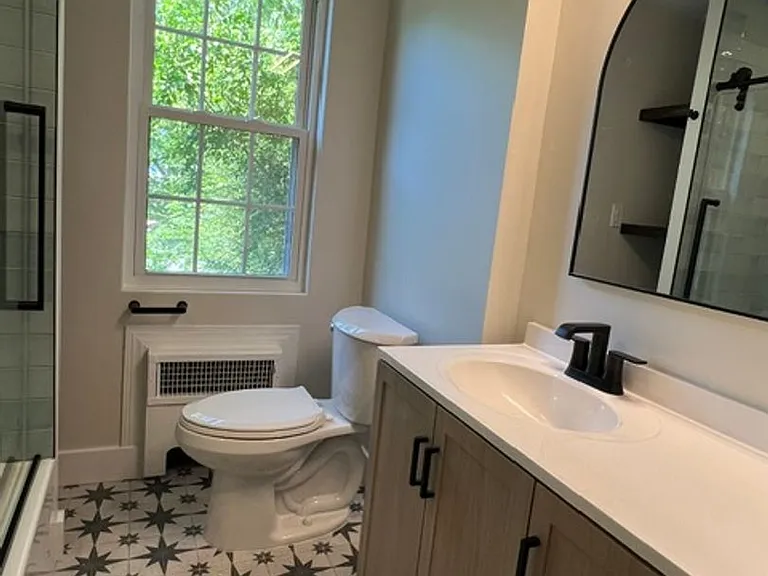 209 Burgess Ave — Photo 13