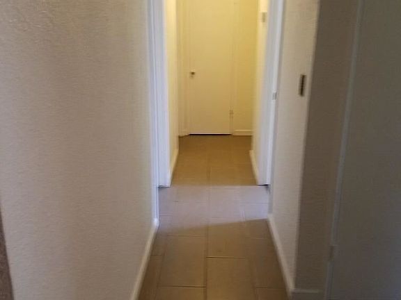 5th image of 717 Junipero Serra Ave