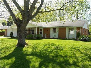 1st image of 1096 Parkway Dr