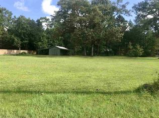 675 Maplewood Dr, Vidor, TX 77662