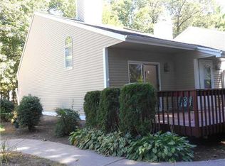 521 Settlers Woods #521, Southington, CT 06489