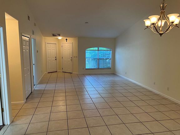 5th image of 95 Wellwood Ln Side B
