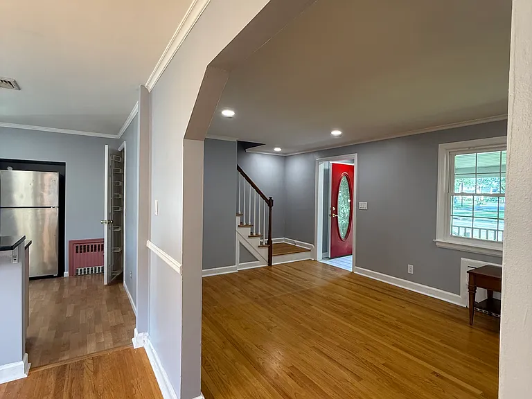 2261 Mountain Ave — Photo 8