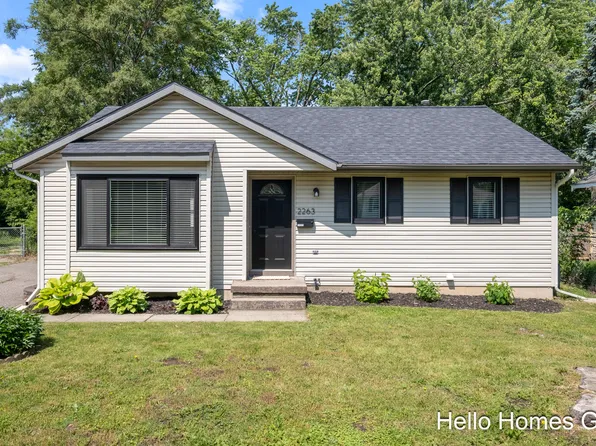 2263 Wyoming Ave SW, Wyoming, MI 49519