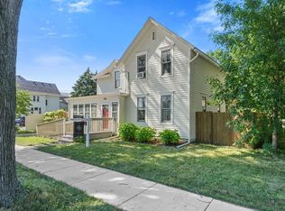 916 Giles St, Stoughton, WI 53589