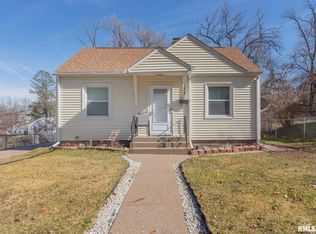 1405 Esplanade Ave, Davenport, IA 52803