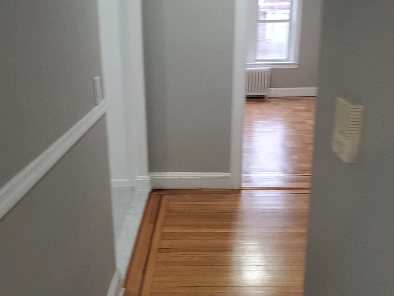 Colden Ave — Photo 8