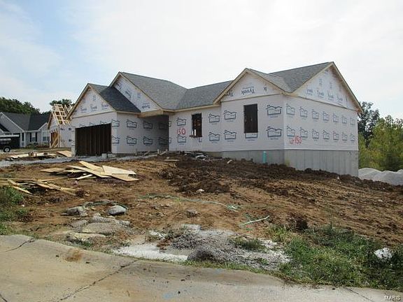 2nd image of 330 Cuivre Creek Ct