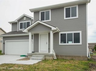 529 Prairie Ridge Dr, Huxley, IA 50124