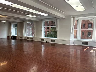 Rented by JB Mac Real Estate Inc.