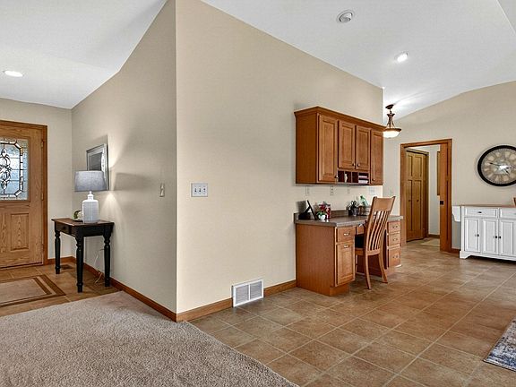 2nd image of 4409 Echo Valley Dr