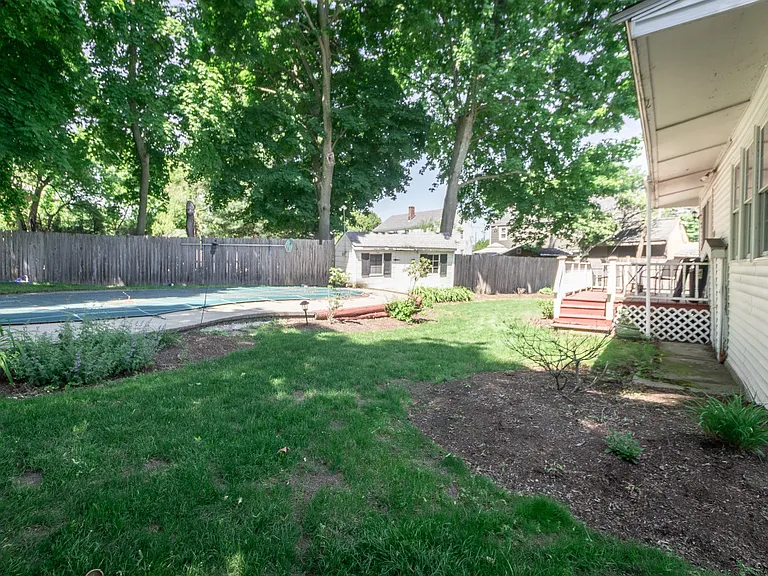 32 Hamilton Rd — Photo 29