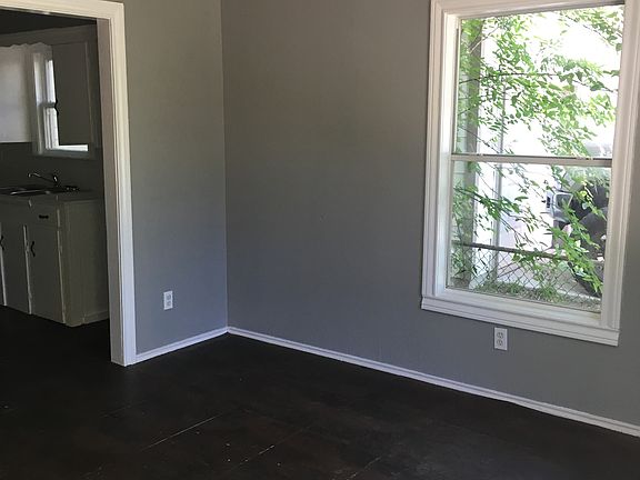 2nd image of 2623 Pecan Valley Dr