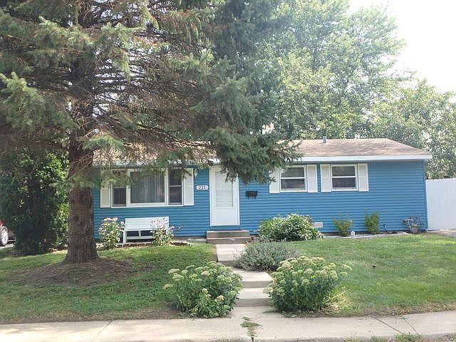 1st image of 221 Harrison St