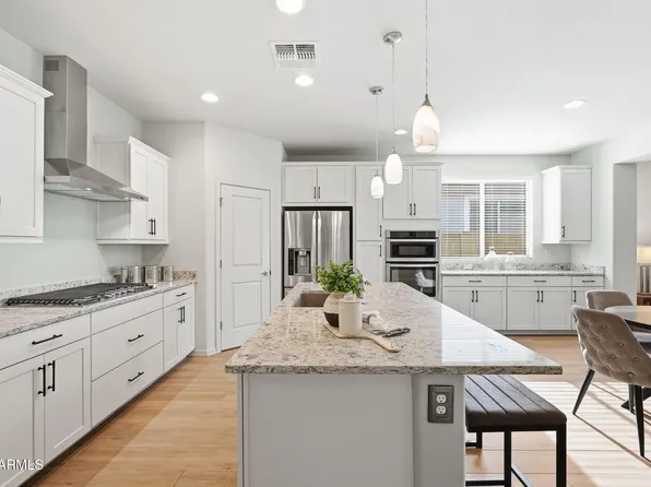 6418 W MADRE DEL ORO Drive #6418, Phoenix, AZ 85083