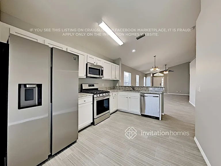 10526 Lakeside Vista Dr — Photo 6