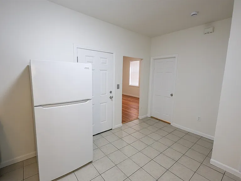 127 Intervale St #3 — Photo 6