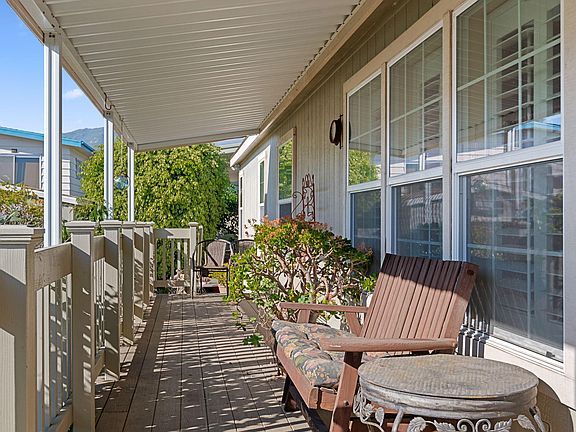 3rd image of 340 Old Mill Rd Space 90