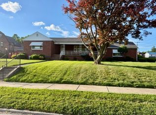319 Sumner Ave, New Castle, PA 16105