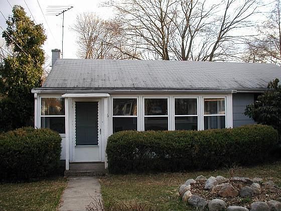 1st image of 16 Washington Ave