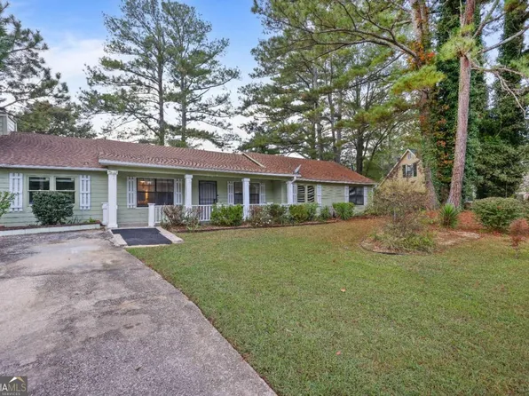 3501 Mustang Dr, Powder Springs, GA 30127