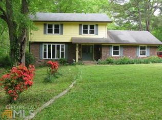 1541 Winchester Trl, Riverdale, GA 30296