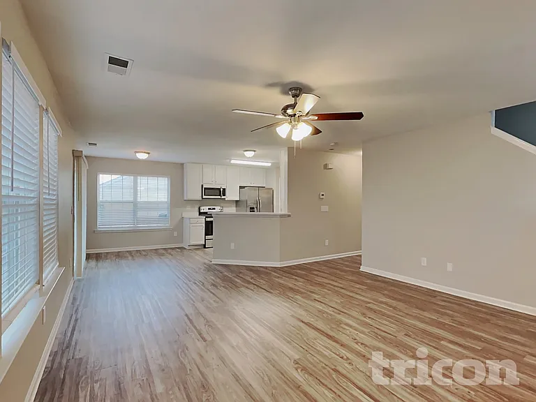 2120 Clear Brooke Dr — Photo 3