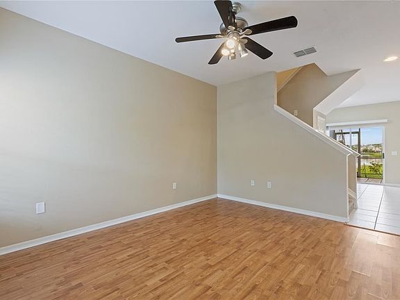 5th image of 7531 Plantation Cir