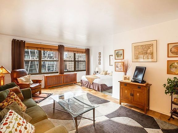 2nd image of 160 W End Ave APT 15R