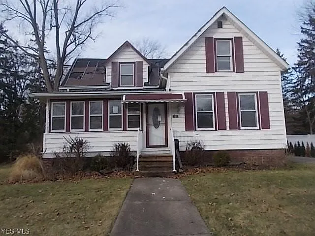 7642 Columbia Rd photo 1