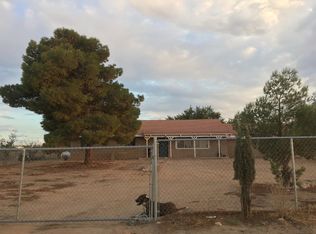 6333 Smoketree Rd, Phelan, CA 92371