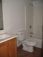 5th image of 1316 E Huntington Dr