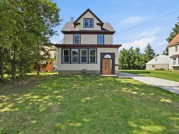118 Princeton Ave, Depew, NY 14043
