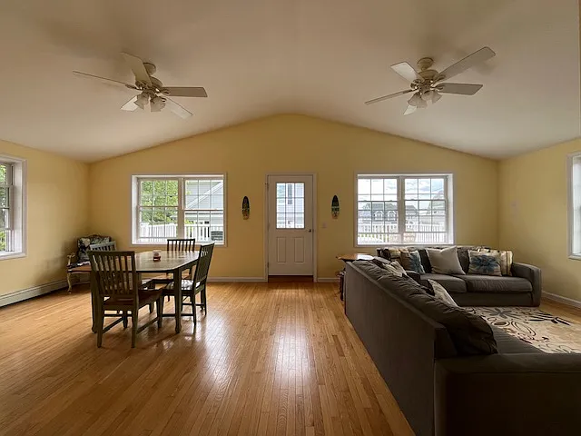 25 Beacon St — Photo 14