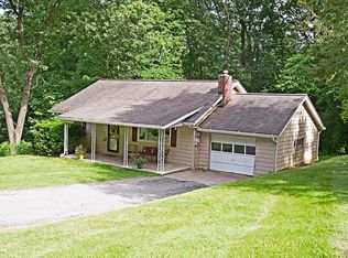 150 Mayfield Rd, Wexford, PA 15090