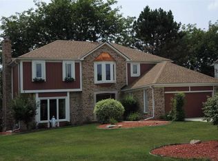 3677 Worthington Ct, Rochester Hills, MI 48309