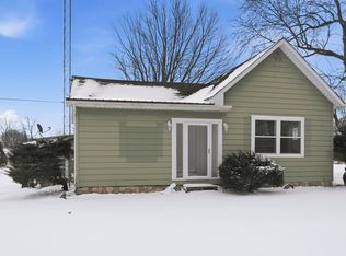 11184 S 250 W, Silver Lake, IN 46982