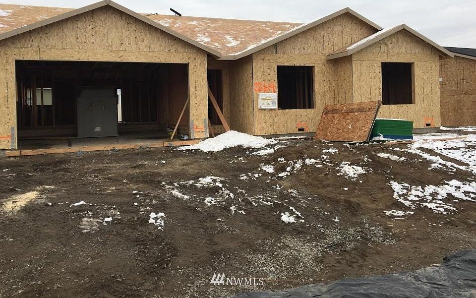 1st image of 2264 SE Mary Hill Street