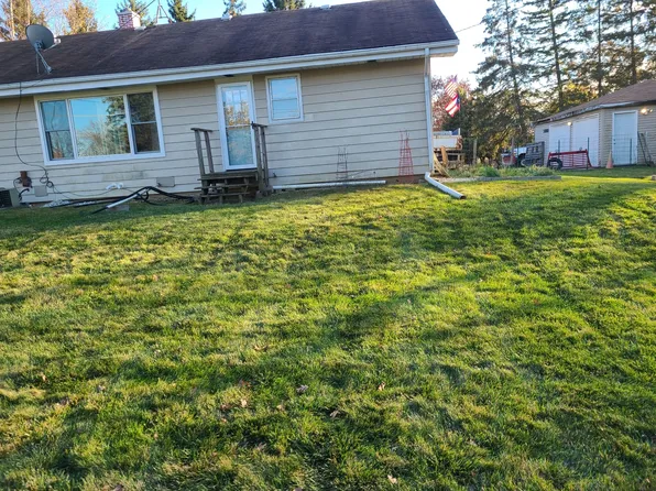 24966 W Fox Trl, Lake Villa, IL 60046