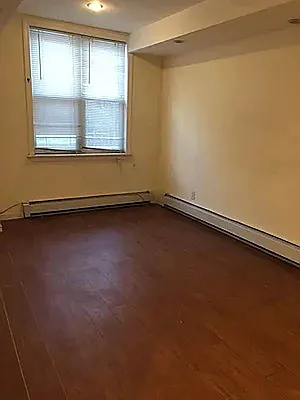 Rented by Metropolis International Realty Inc. | media 10