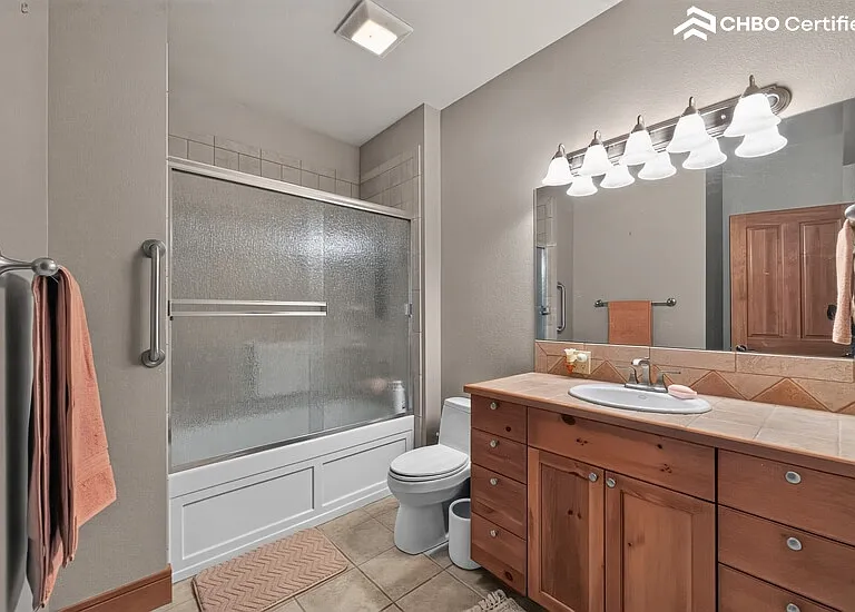 1001 Belvedere Ct — Photo 20