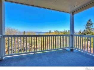28422 16th Ave S #4, Federal Way, WA 98003