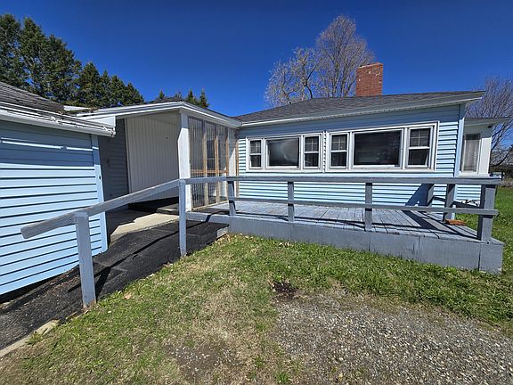 2nd image of 242 Lombard Road