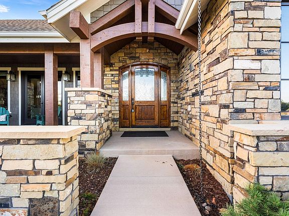 2nd image of 8748 Longs Peak Cir
