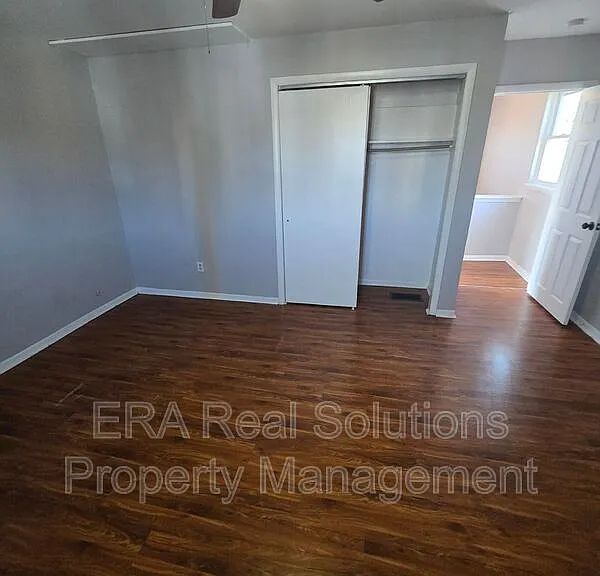 285 S Gift St — Photo 25