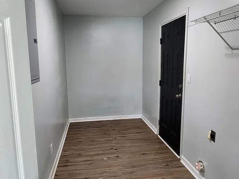 728 Bacon Rd — Photo 12