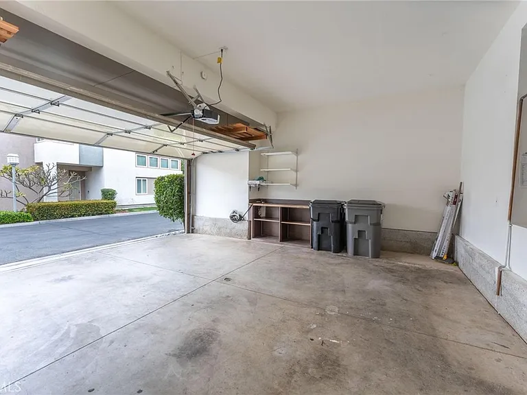 12948 Avenida Empresa — Photo 22